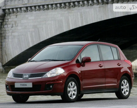 Nissan TIIDA 2008 года