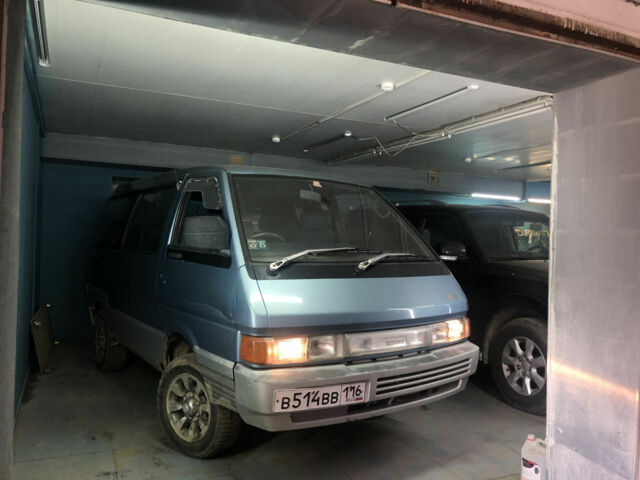 Nissan Vanette 1992 року