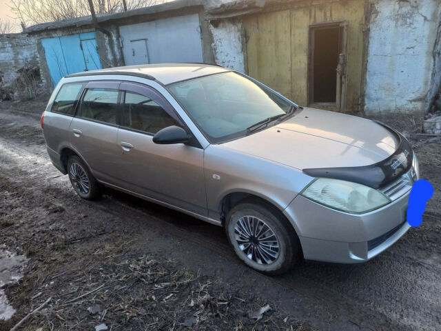 Nissan Wingroad 2002 року