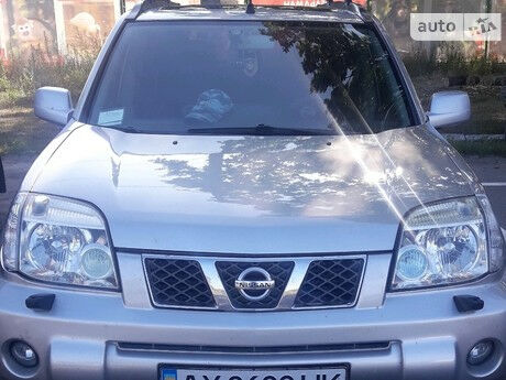 Nissan X-Trail 2006 року