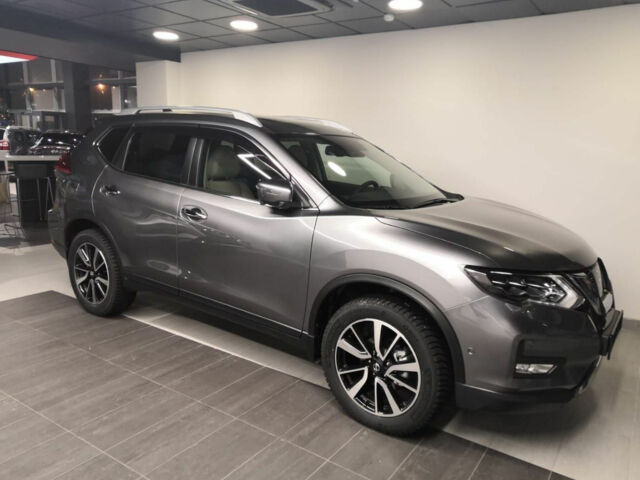 Nissan X-Trail 2019 року