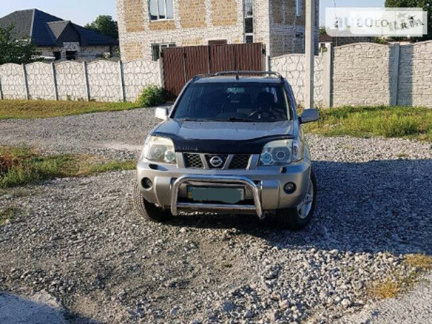 Nissan X-Trail 2003 року