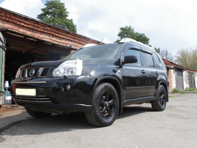 Nissan X-Trail 2009 року