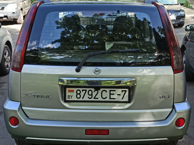 Nissan X-Trail 2004 года