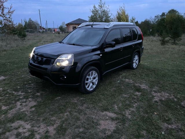 Nissan X-Trail 2014 року