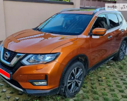 Nissan X-Trail 2018 року