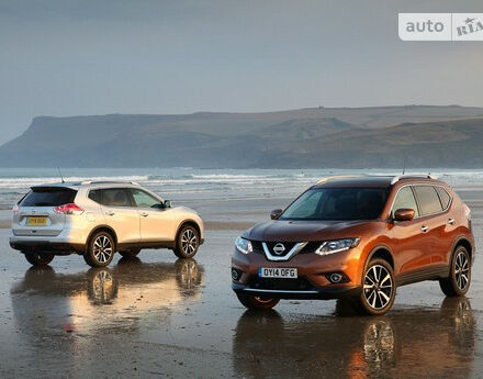 Nissan X-Trail 2011 року