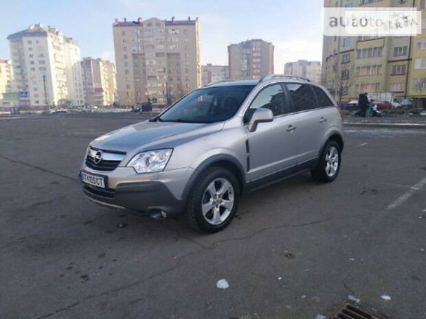 Opel Antara 2008 года