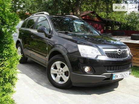 Opel Antara 2013 року