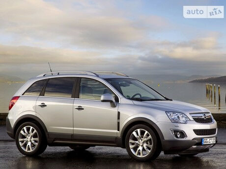 Opel Antara 2012 года