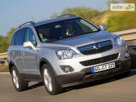 Opel Antara 2010 года