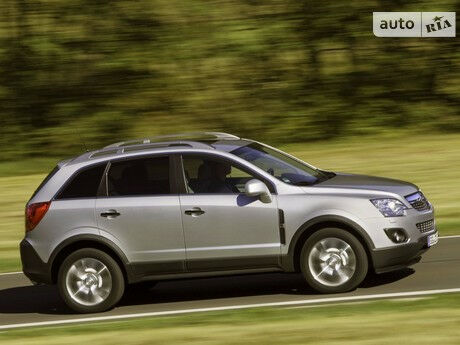 Опель Антара 2011 року Opel Antara 2011 року