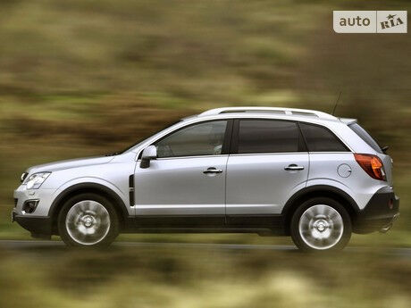 Опель Антара 2012 року Opel Antara 2012 року