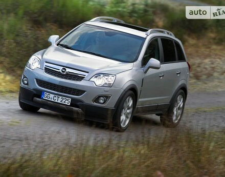 Opel Antara 2008 года