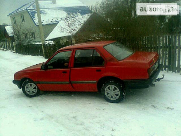 Opel Ascona 1988 года