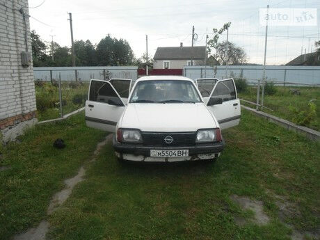 Opel Ascona 1985 года