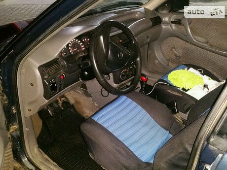 Опель Астра Ф 1993 року Opel Astra F 1993 року
