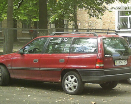 Фото на отзыв с оценкой 5 о Opel Astra F 1993 году выпуска от автора "Петро Petrenko" с текстом: Хочу сразу предупредить что, описываю пятнадцатилетнюю машину, с неизвестным пробегом которая дож...