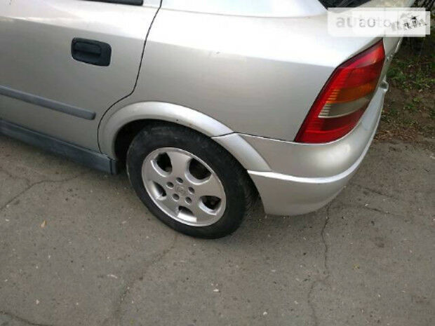 Opel Astra G 2000 року