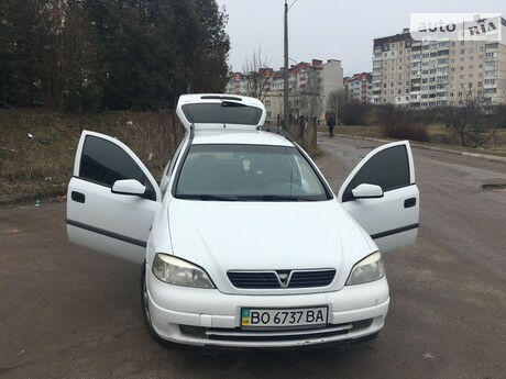 Опель Астра Г 2000 года Opel Astra G 2000 года