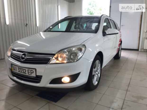 Opel Astra H 2009 года