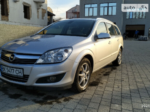 Opel Astra H 2009 года