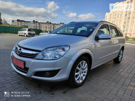 Opel Astra H 2009 года