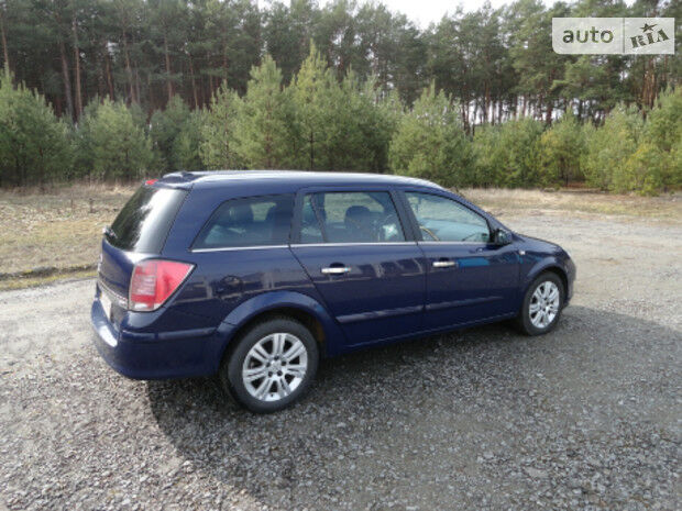 Opel Astra H 2008 года