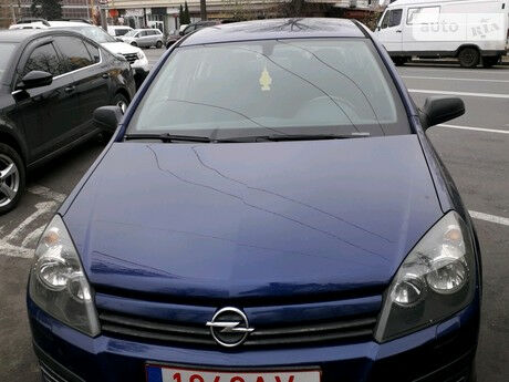 Opel Astra H 2004 года