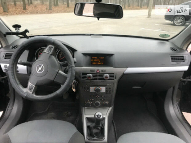 Opel Astra H 2005 года