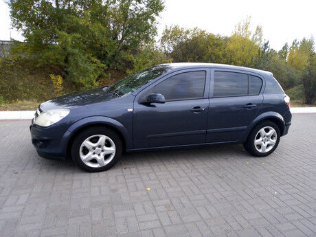 Opel Astra H 2008 года