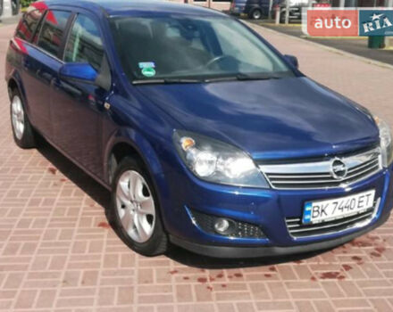 Opel Astra H 2010 года