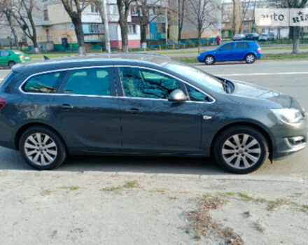 Opel Astra J 2014 року