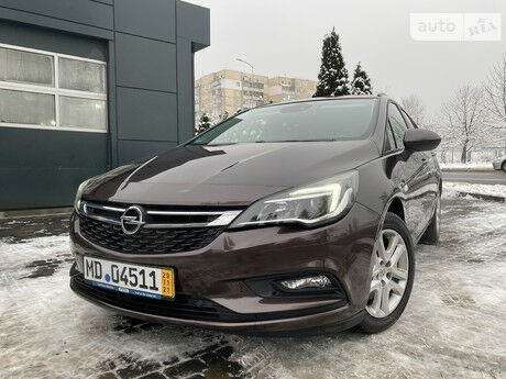 Opel Astra K 2018 року