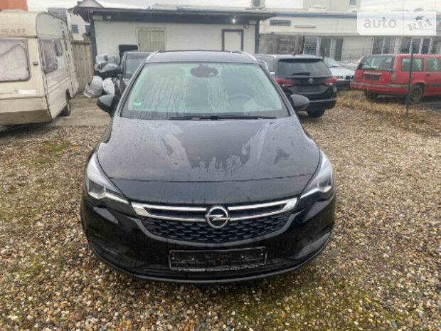 Opel Astra K 2017 року