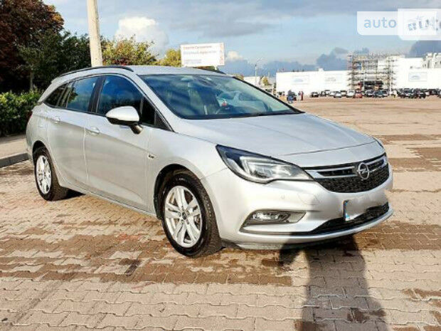 Opel Astra K 2017 року