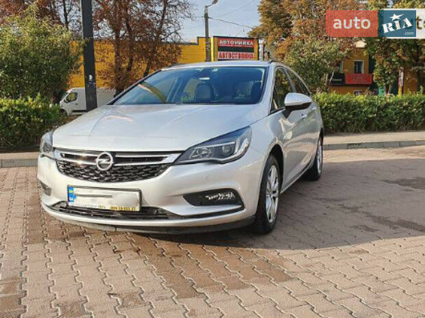 Opel Astra K 2017 року