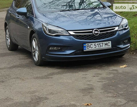 Opel Astra K 2017 года