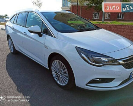 Opel Astra K 2017 года - Фото 2 авто