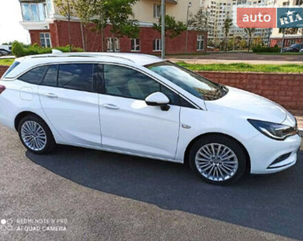 Opel Astra K 2017 года - Фото 4 авто