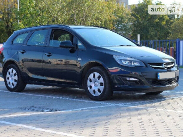 Opel Astra 2014 года