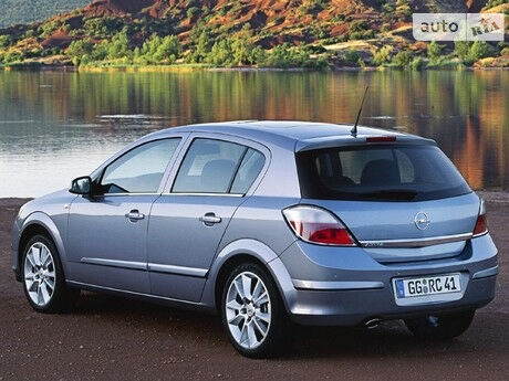 Опель Астра 2006 года Opel Astra 2006 года