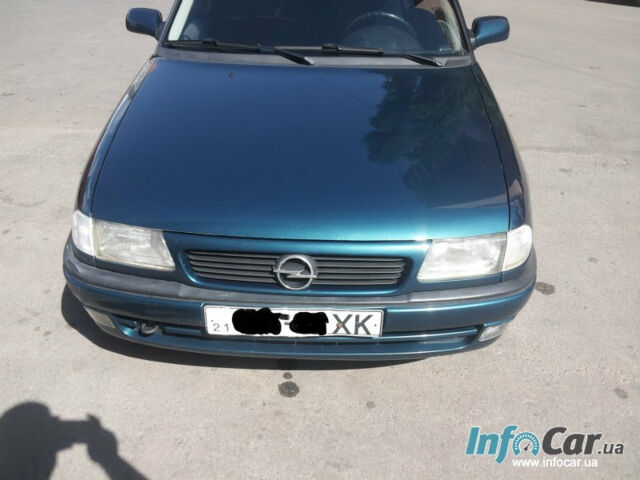 Opel Astra 1997 года