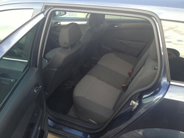Opel Astra 2008 року