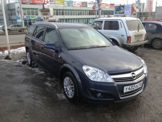 Opel Astra 2008 року