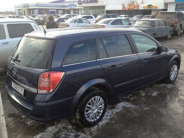 Opel Astra 2008 року