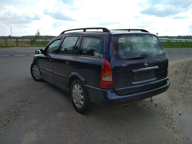 Opel Astra 2000 року