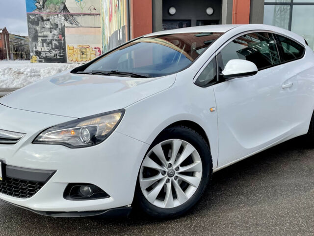 Opel Astra 2014 года