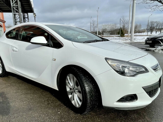 Opel Astra 2014 года