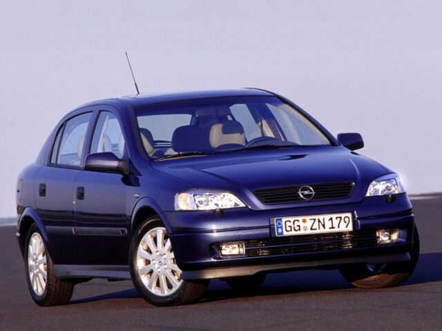 Опель Астра 1998 року Opel Astra 1998 року